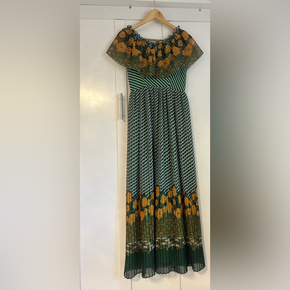 Vintage 70’s handmade pleated maxi dress